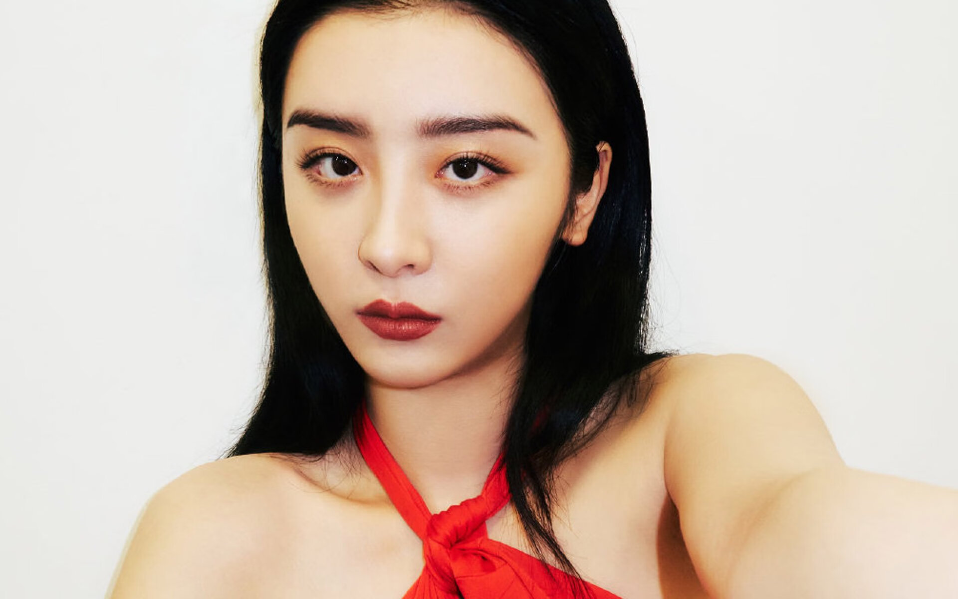 巨人杀手！安哥拉爆冷击败喀麦隆，弗拉霍维奇上演全程高能输出