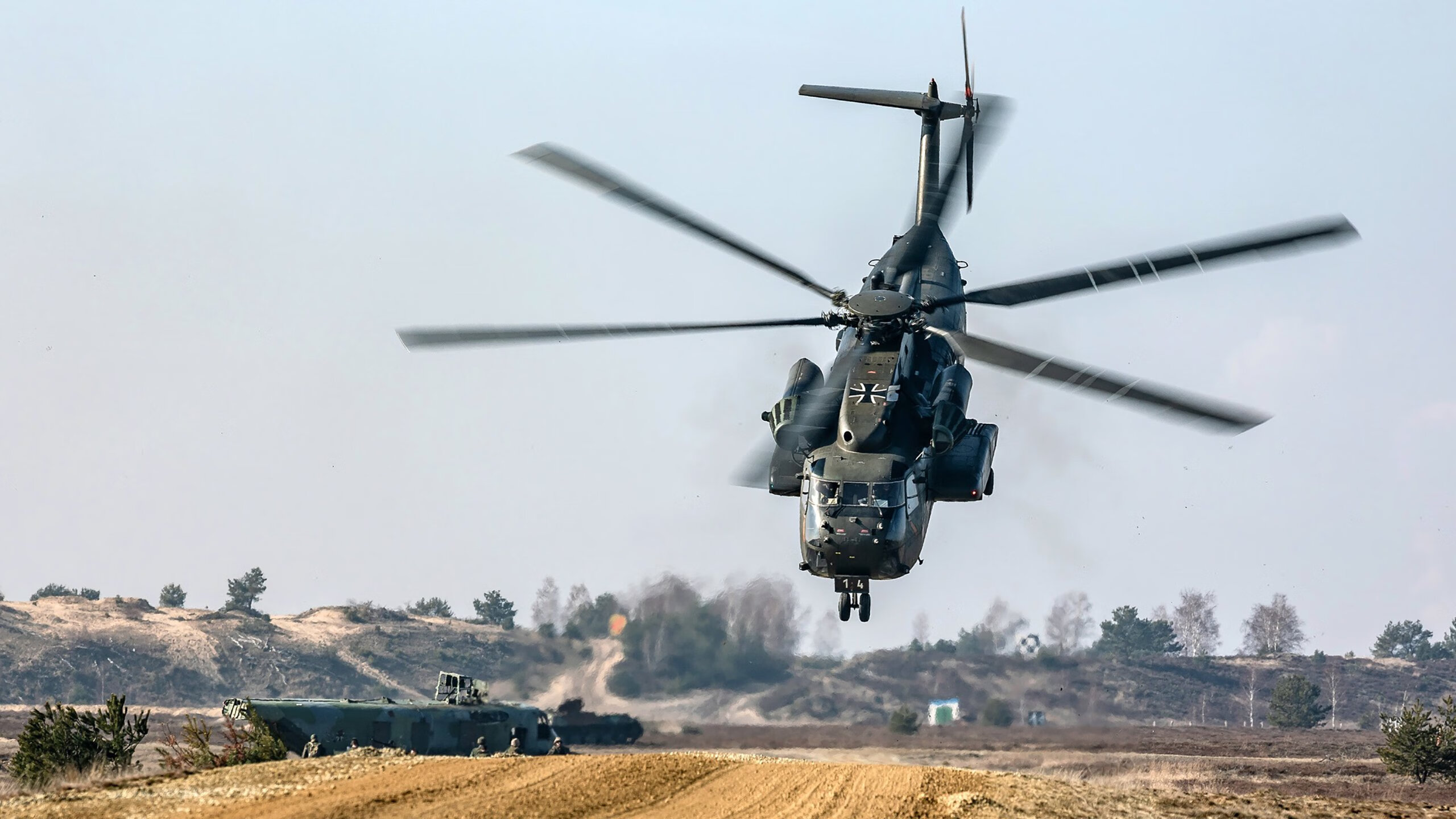 灰熊斩落马刺铸就坚韧,库里美加墨世界杯上演主宰传奇